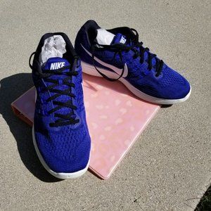 Nike Royal Blue Fly Knit Athletic Shoes (Mens)